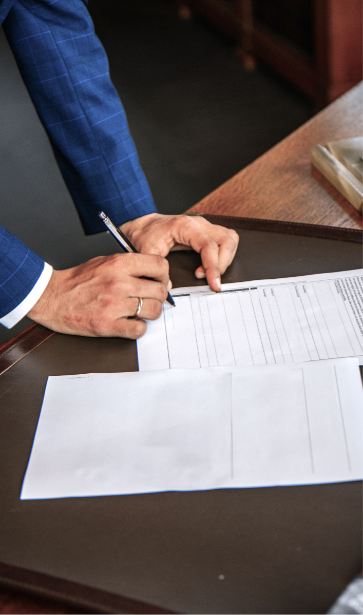 ipmi24 | Signing documents